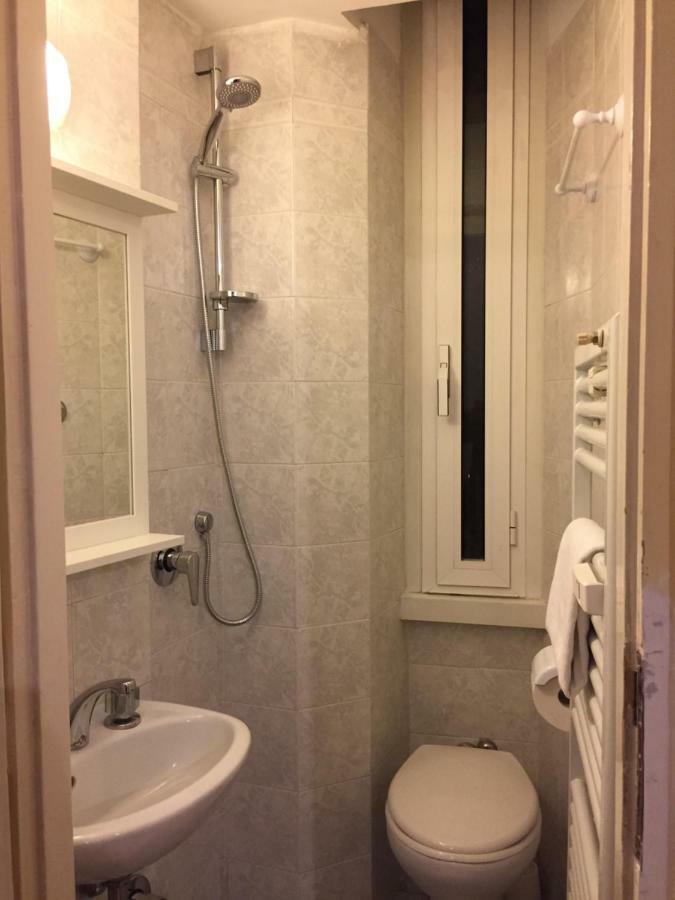 Varese Guest House Rome Buitenkant foto
